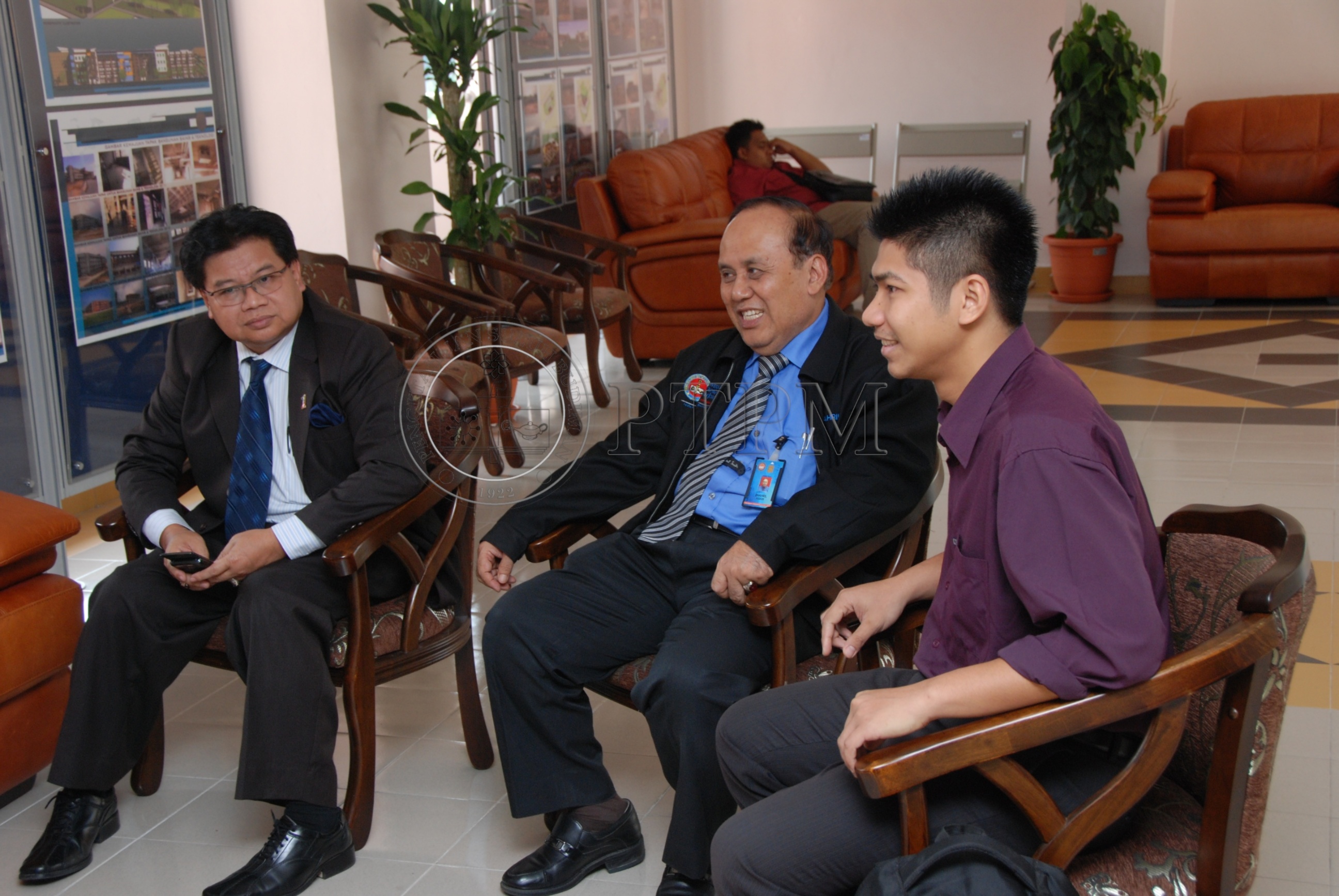 PTPM 11 78 DIALOG DSC 0005